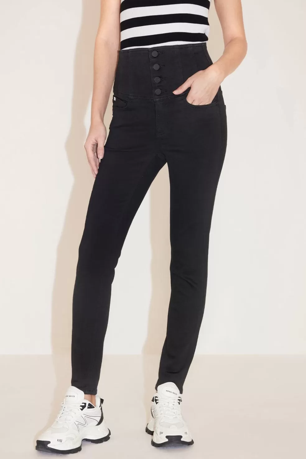 E Super-High-Waist-Jeans Mit Vier Knopfen-Miss Sixty Discount