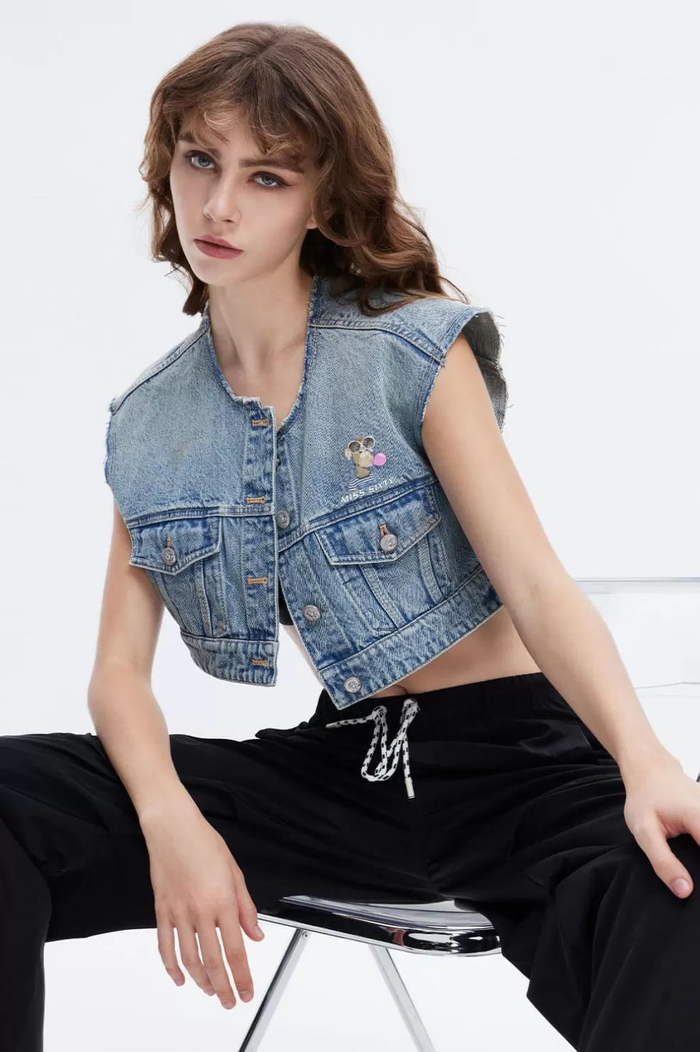 Nft Capsule Stilvolle Kurze Armellose Jeansweste Mit Muster-Miss Sixty Shop