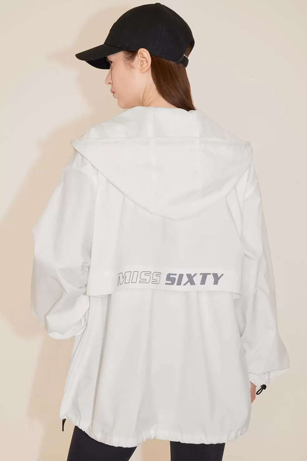 Sportliche Windjacke Mit Kapuze Und Lockerer Passform-Miss Sixty Fashion